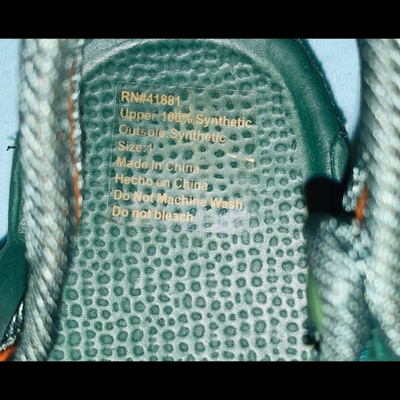 SOLD 💔Baby shoes( size 1) - Picture 6 of 6